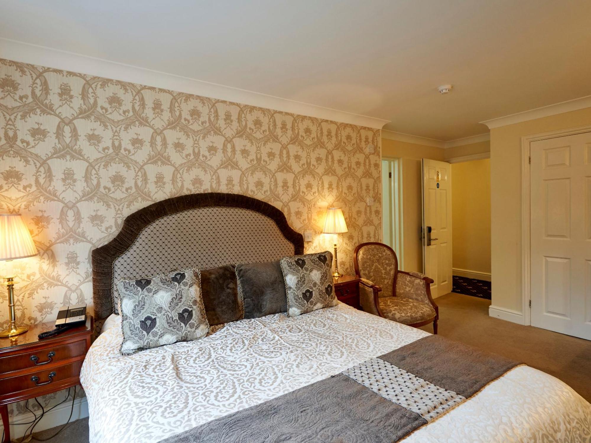 Hempstead House Hotel & Restaurant Sittingbourne Szoba fotó